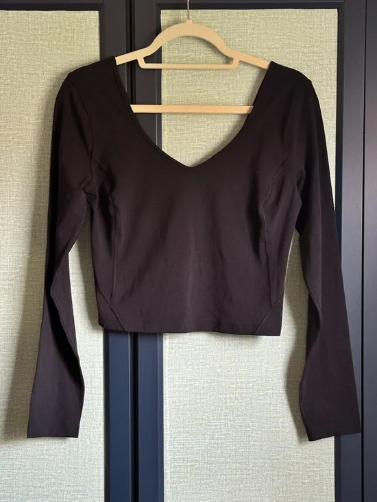 Lululemon Align Long Sleeve Shirt in Black Nulu, NWT, Size 8, Discontinued - Picture 3 of 6